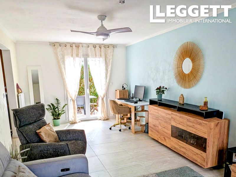 Property photo 2 of 10