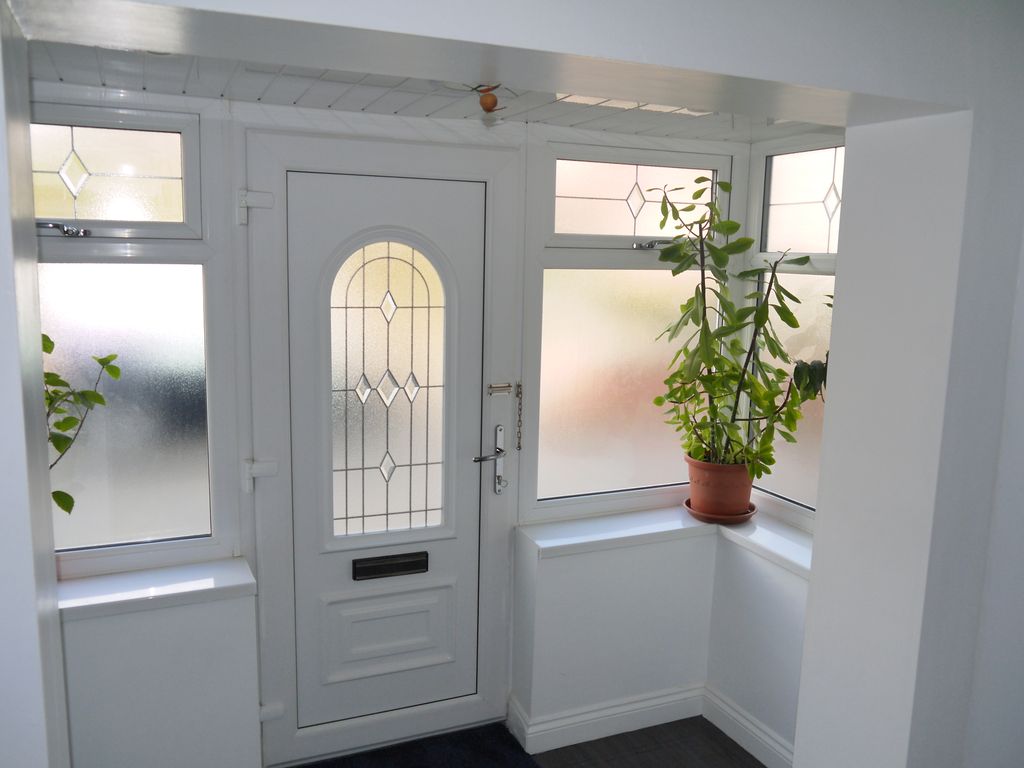 Property photo 2 of 30