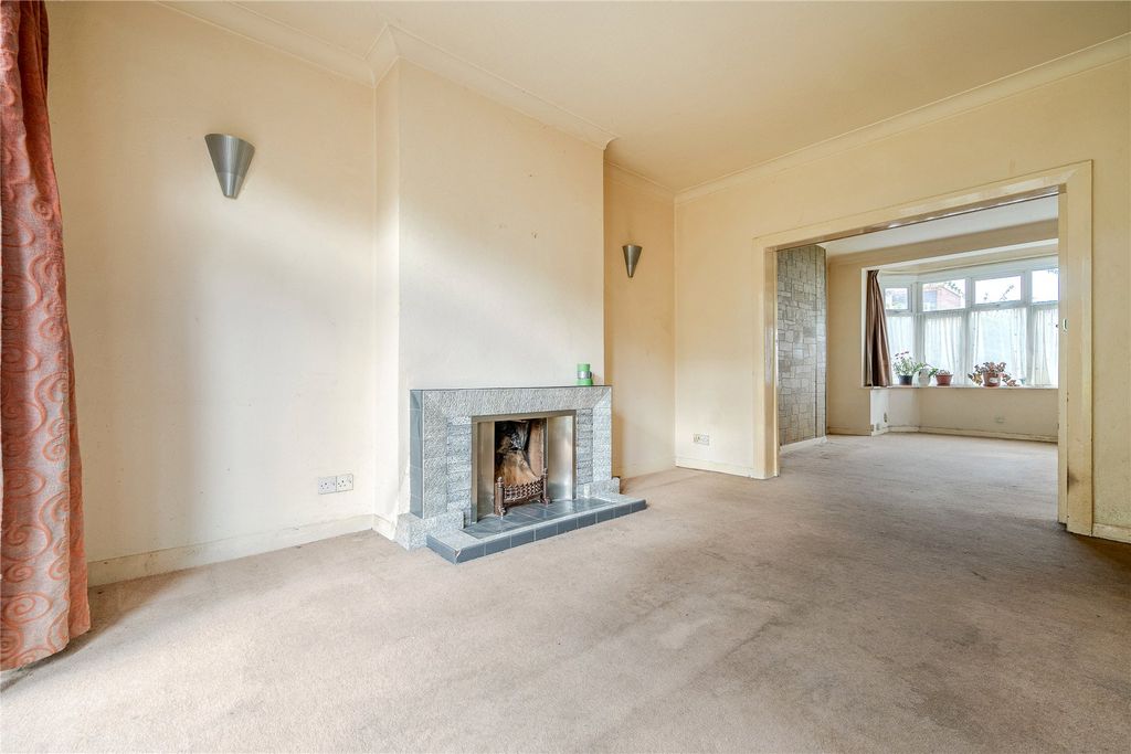 Property photo 2 of 21 Picture No. 19