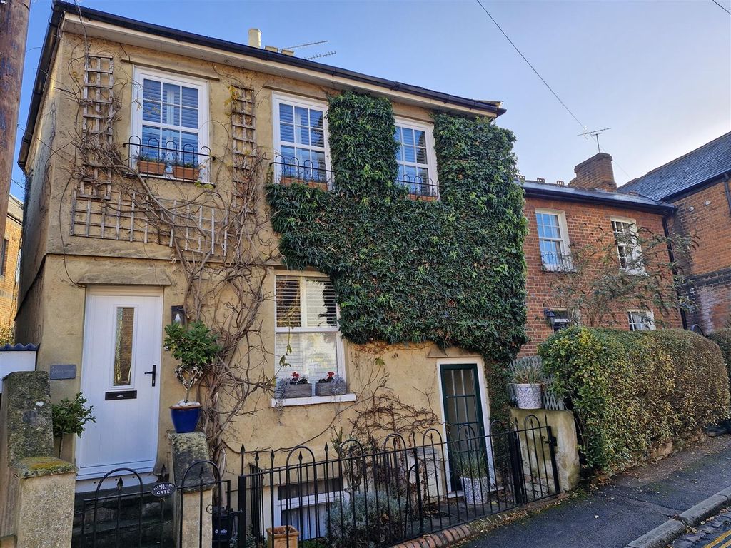 Property photo 1 of 19 St Johns Road.Jpeg