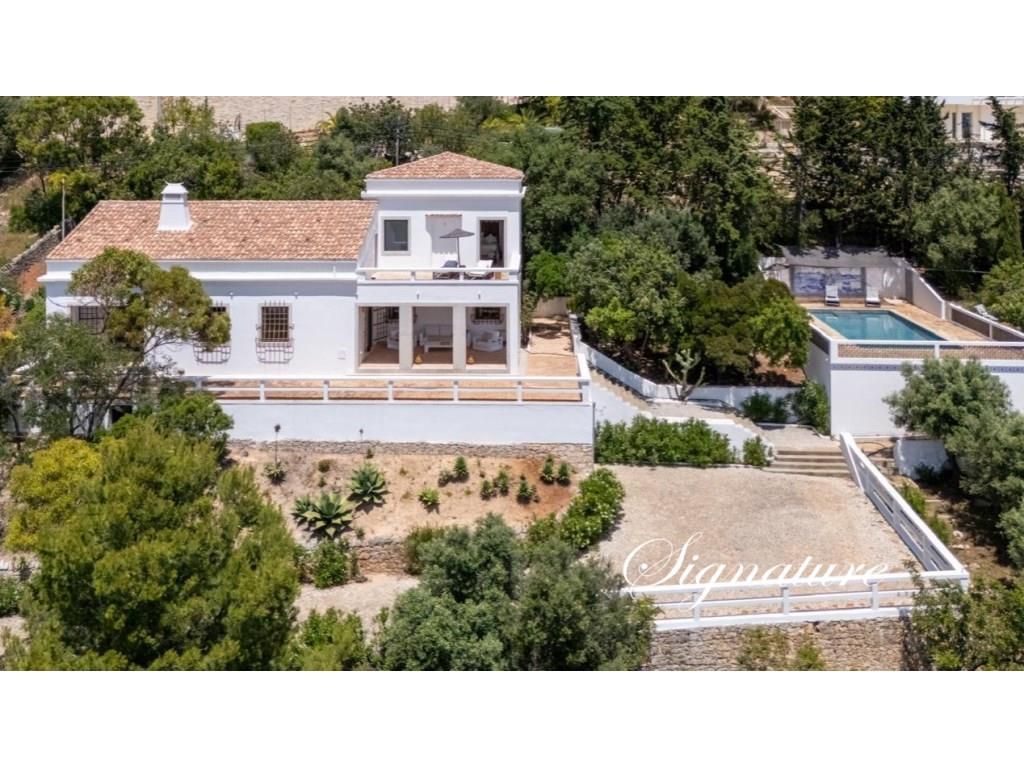 Property photo 1 of 53 Impressive 4 Bedroom Mansion With A Fabulous Sea View In Santa Barbara De Nexe