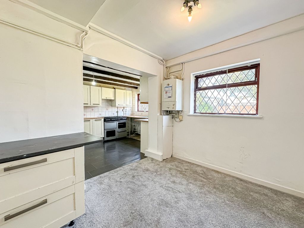 Property photo 3 of 22