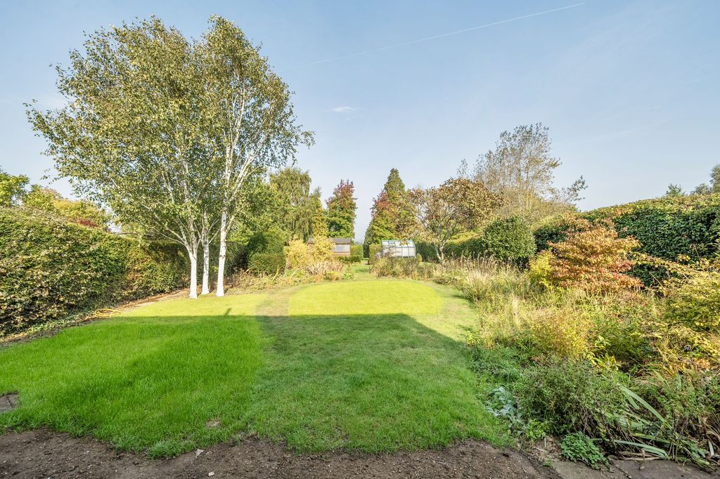 Property photo 2 of 15 Rear Garden