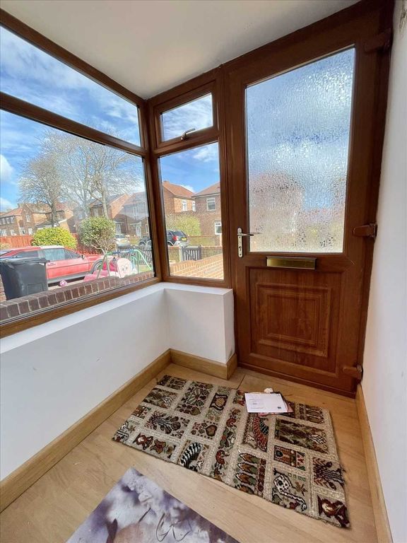 Property photo 2 of 15 Entrance Porch