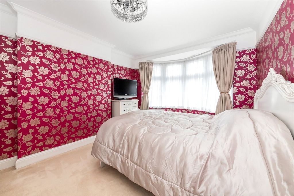 Property photo 3 of 14 Picture No. 06