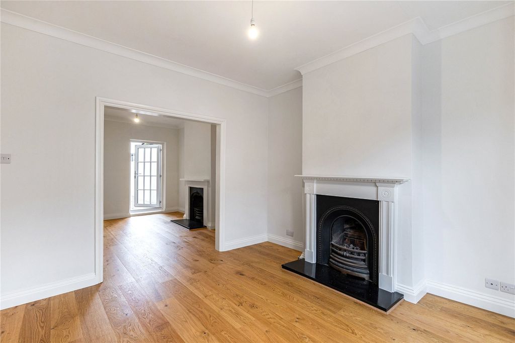 Property photo 2 of 14 Reception