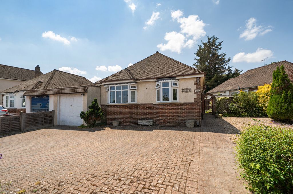Property photo 1 of 24 1488502-20-6A57Ae...