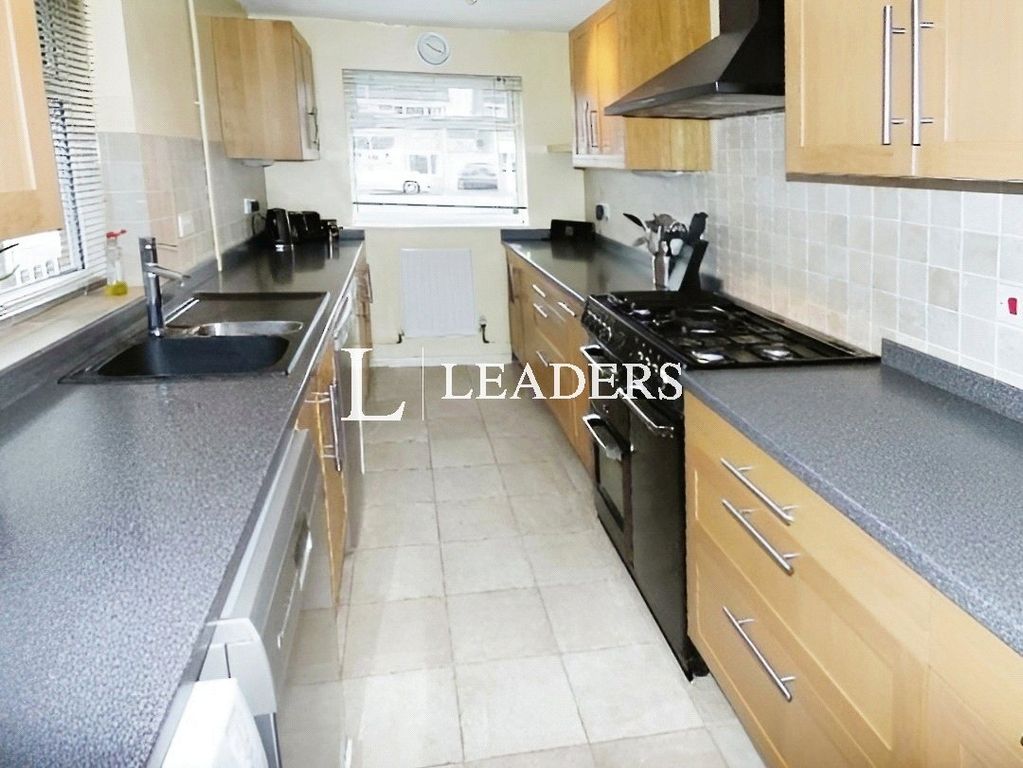 Property photo 3 of 10 2