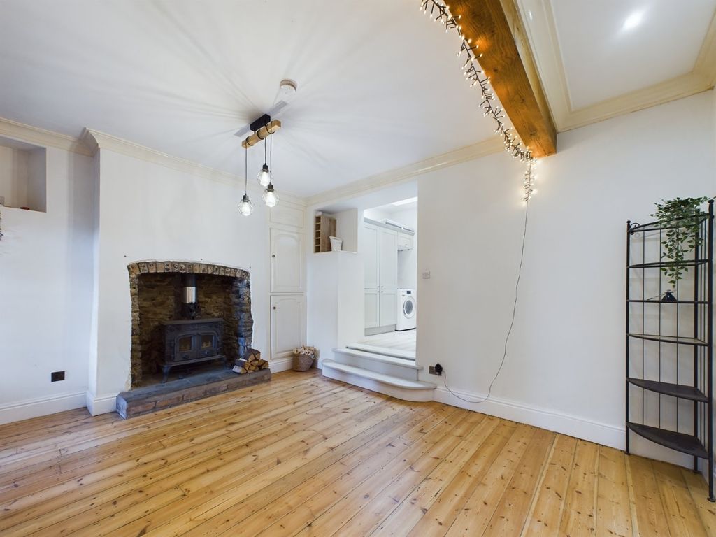 Property photo 3 of 9 Dining Room