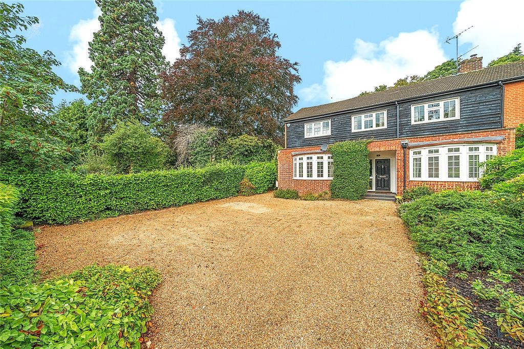 Property photo 1 of 20 Picture No. 08