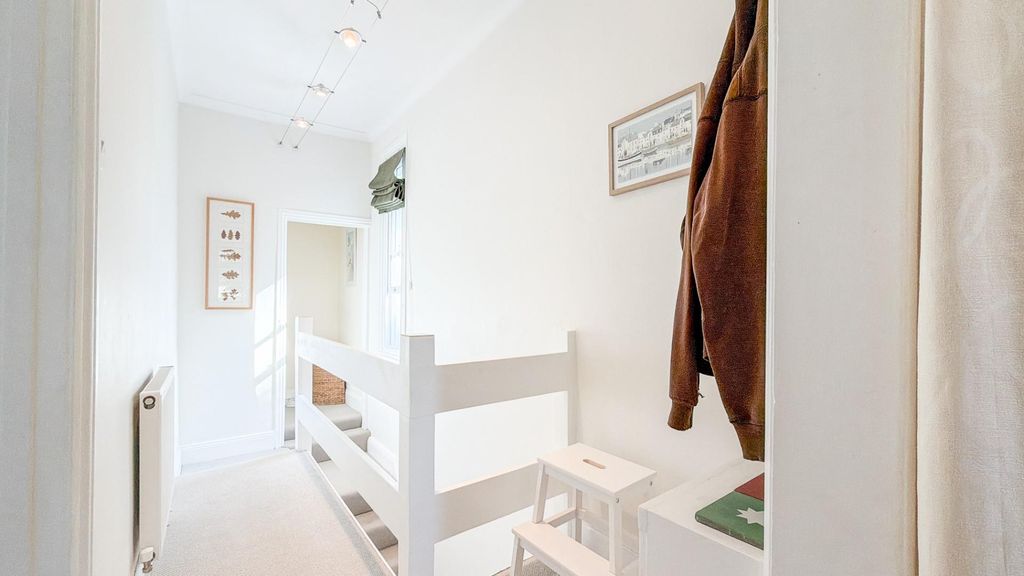 Property photo 3 of 19 Apc_7076.Jpg