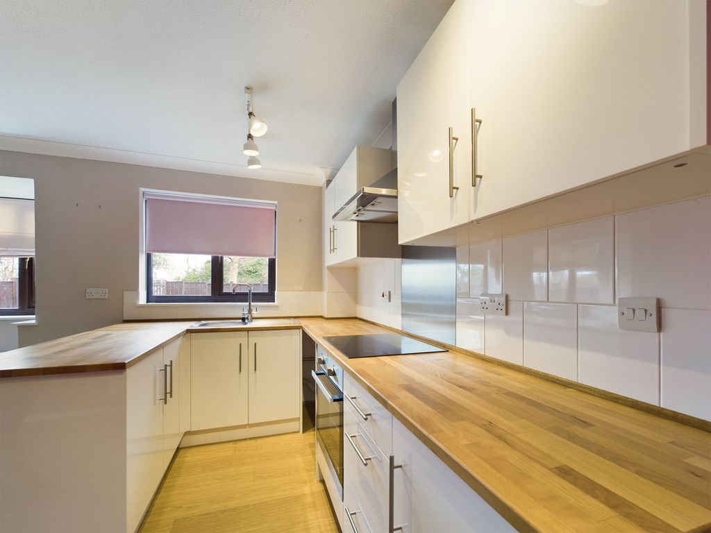 Property photo 3 of 8 4467-Hr-3