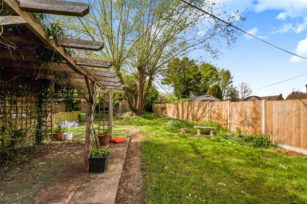 Property photo 2 of 11 Picture No. 03