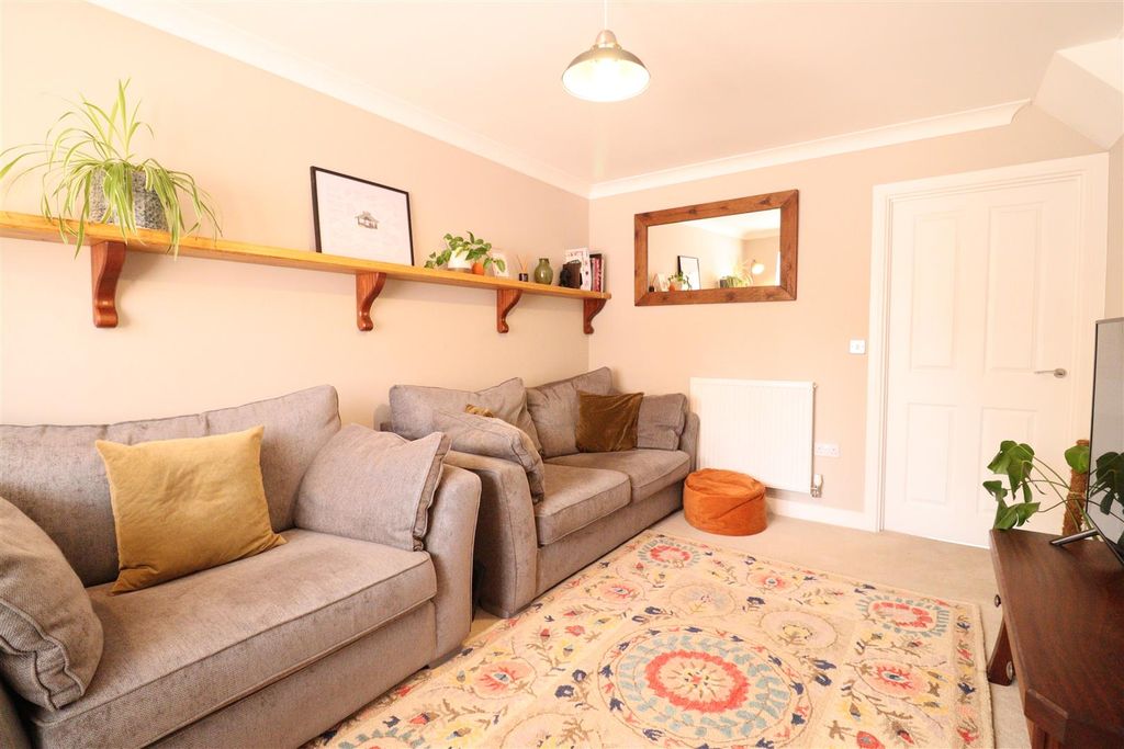 Property photo 3 of 18 Img_1333.Jpg