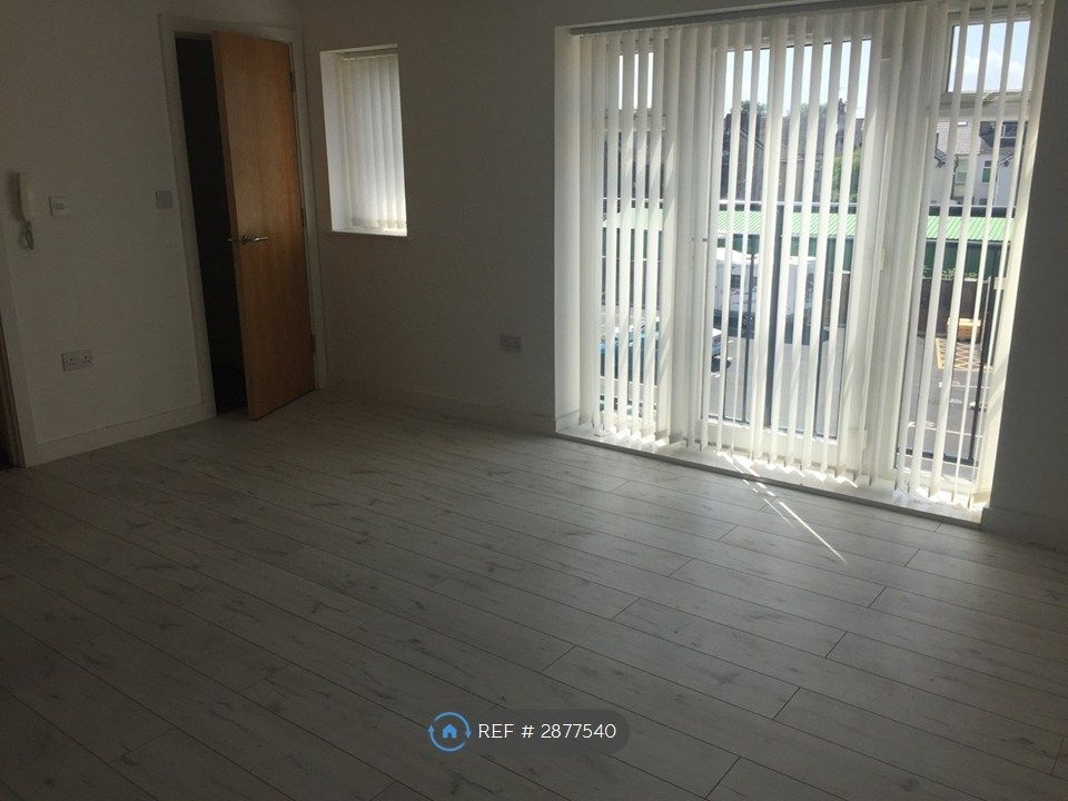 Property photo 2 of 5