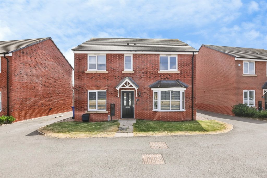Property photo 1 of 20