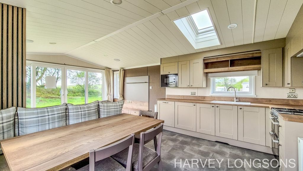 Property photo 2 of 18 Swift Faygate Open Plan Kitchen Dining And Lounge With Modern Fitted Units