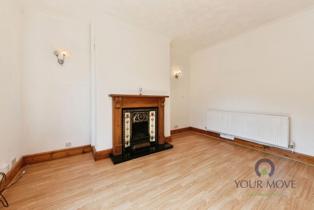 Property photo 3 of 13 Pbox-Img.Jpg