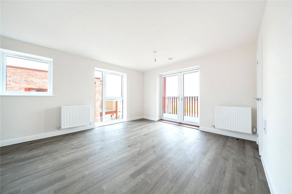 Property photo 2 of 7 Picture No. 08