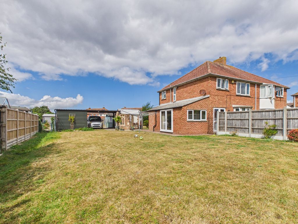 Property photo 2 of 29