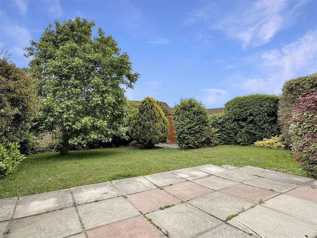 Property photo 3 of 11 Img_0024.Jpg