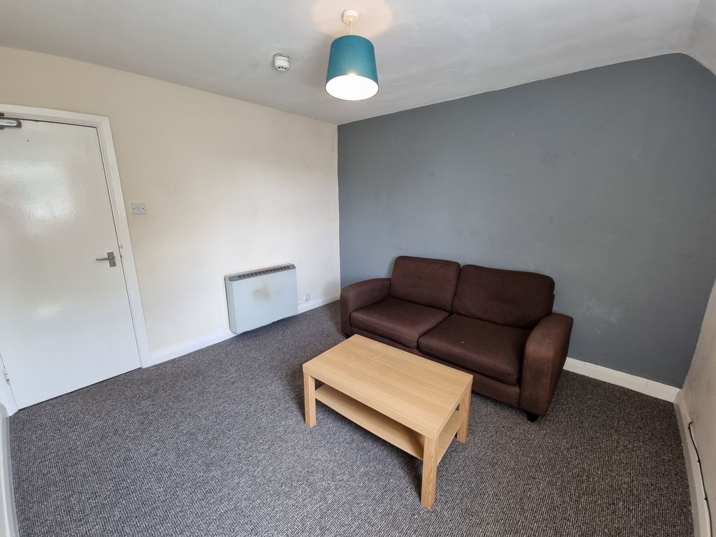 Property photo 2 of 6 Gallery