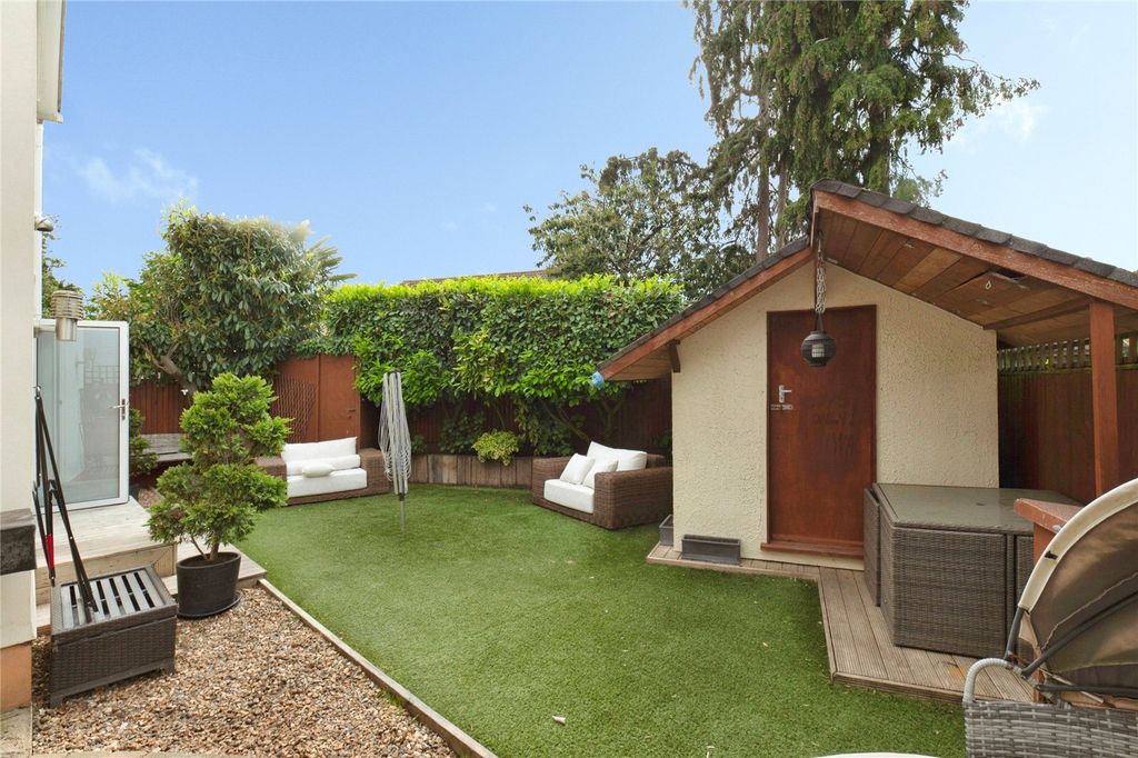 Property photo 3 of 18 Picture No. 25