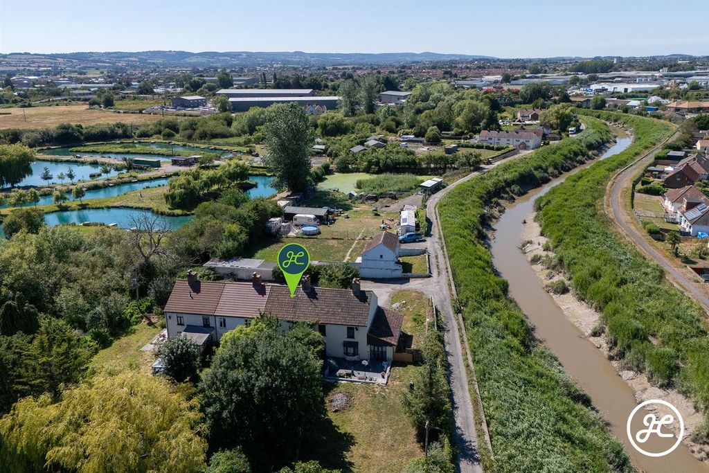 Property photo 2 of 13 Dji_20250708153223_0152_D-Edit.Jpg