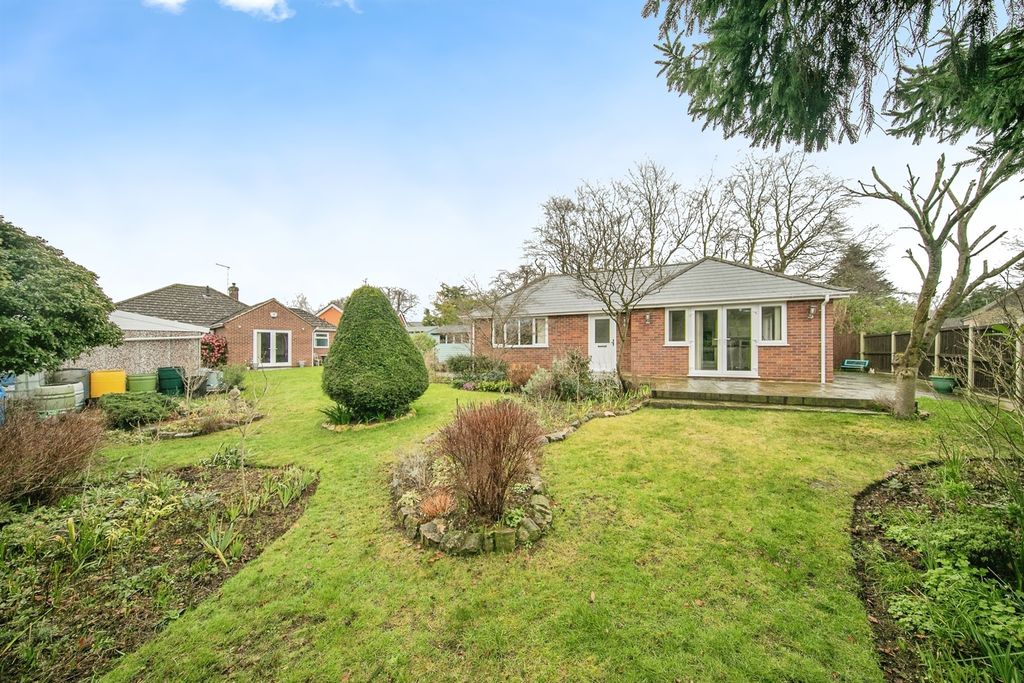Property photo 1 of 19