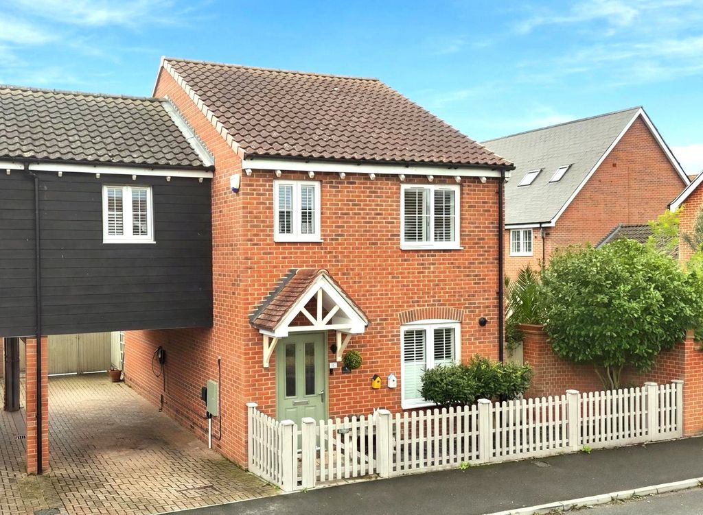 Property photo 1 of 32 Picture No. 04