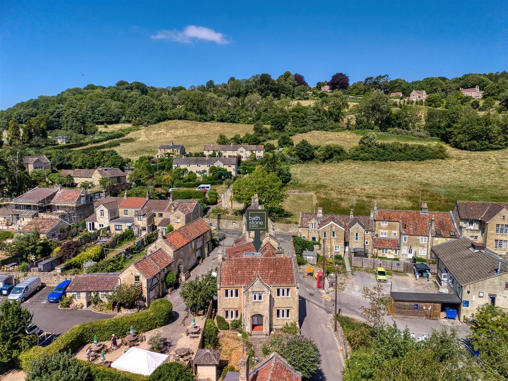 Property photo 1 of 17 Drone Footage