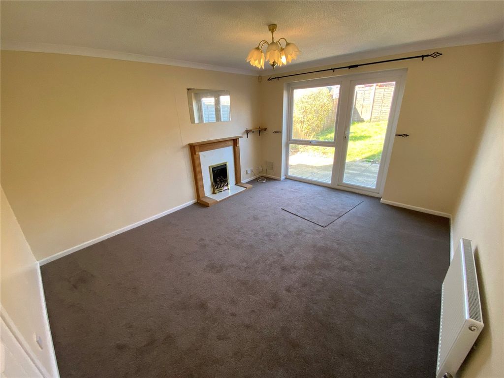 Property photo 2 of 25 Picture No. 10