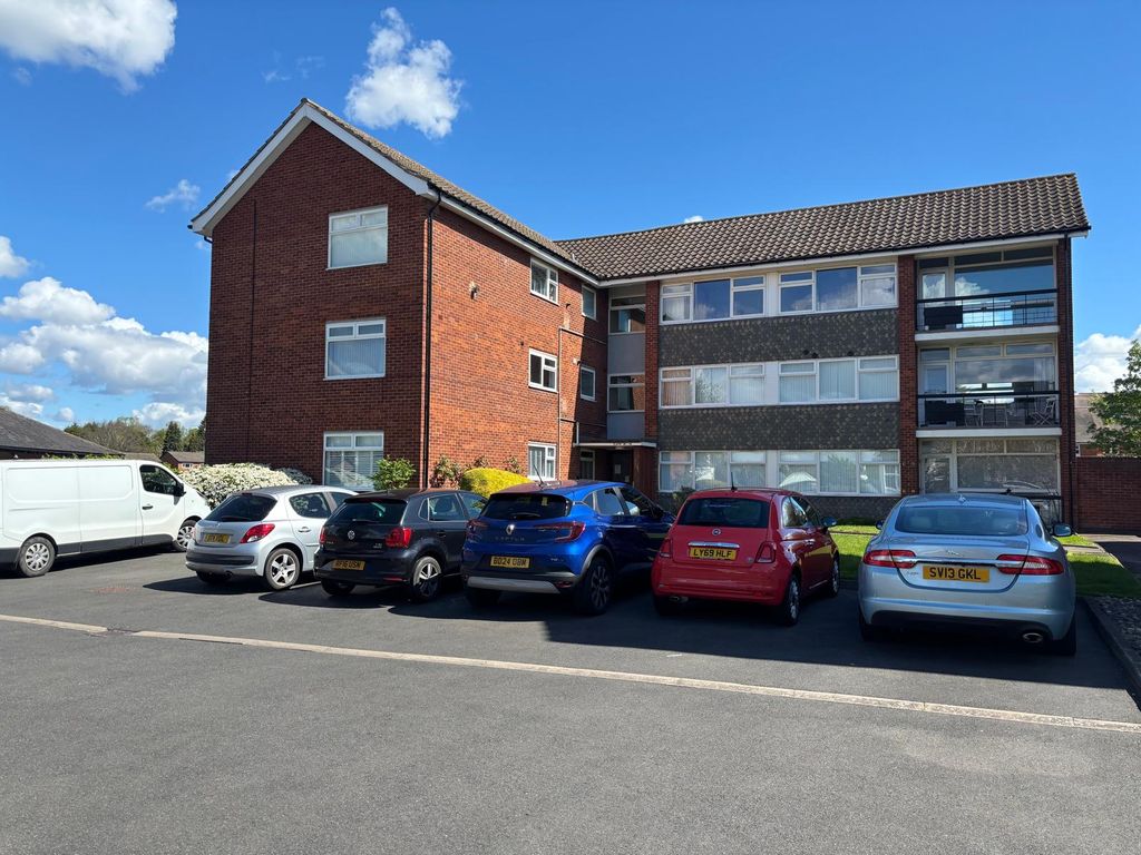 Property photo 1 of 11