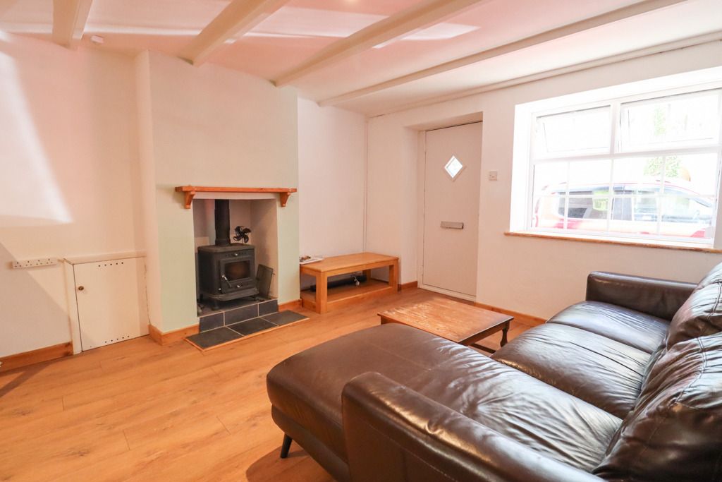 Property photo 3 of 19 3908978