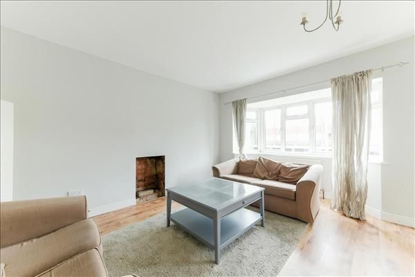 Property photo 2 of 13 Picture 2