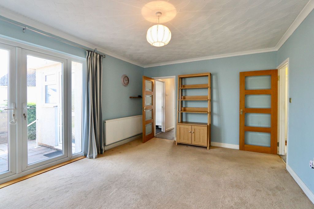 Additional image 9 of 4 bed semi-detached house for saleHighfield Crescent, Pontllanfraith NP12