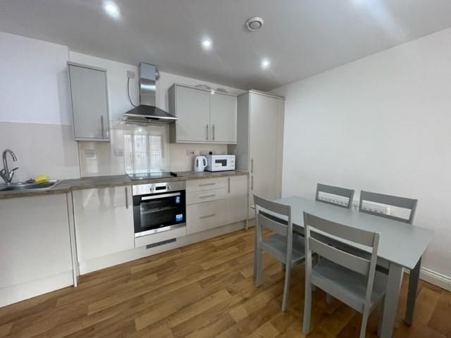 Property photo 2 of 8 Image