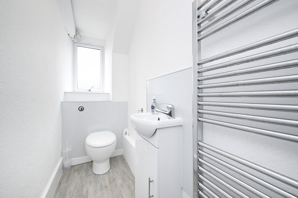 Additional image 13 of 3 bed maisonette for sale7C Browns Buildings, Burgh Road, Lerwick, Shetland ZE1
