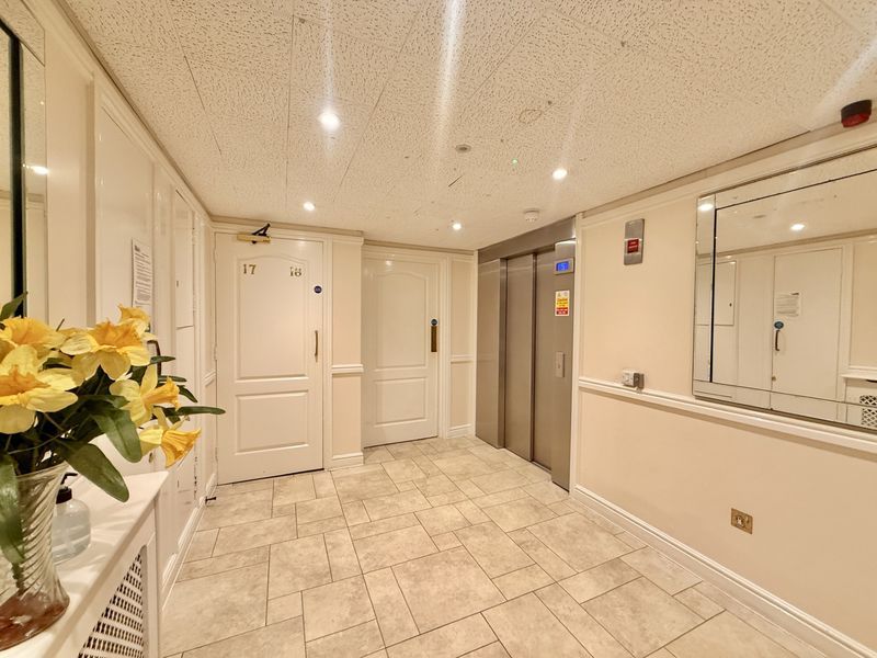 Property photo 3 of 21 Photo 18