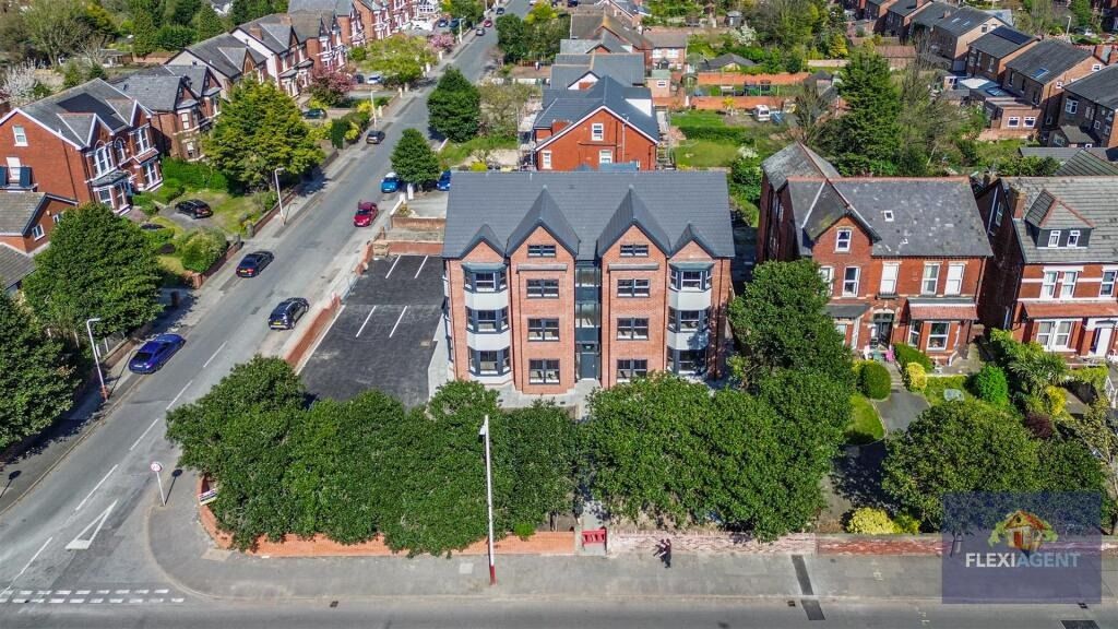 Property photo 1 of 31 4309573