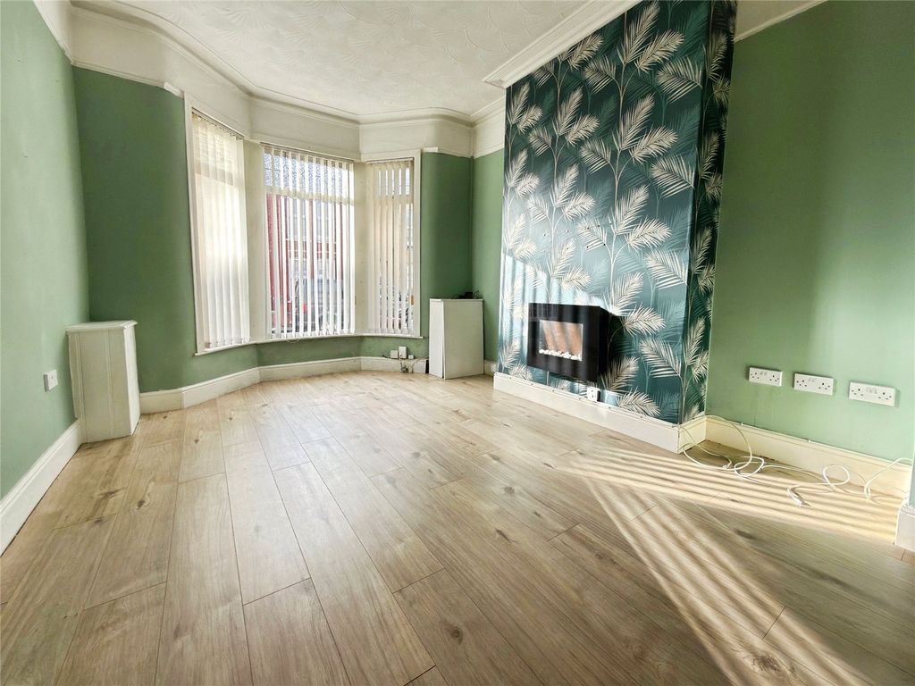 Property photo 3 of 14 Picture No. 09
