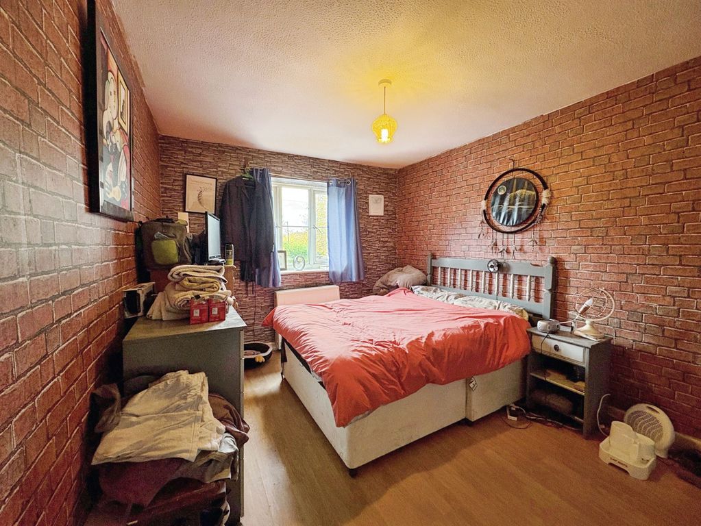 Property photo 2 of 10 Ffe8c71F-10