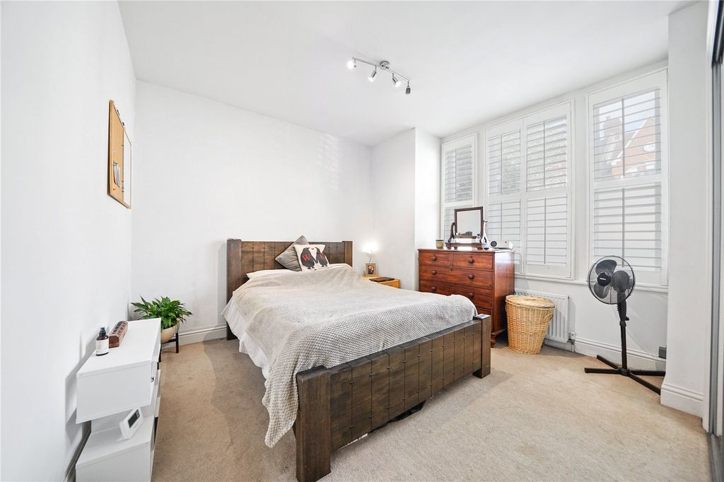 Property photo 2 of 15