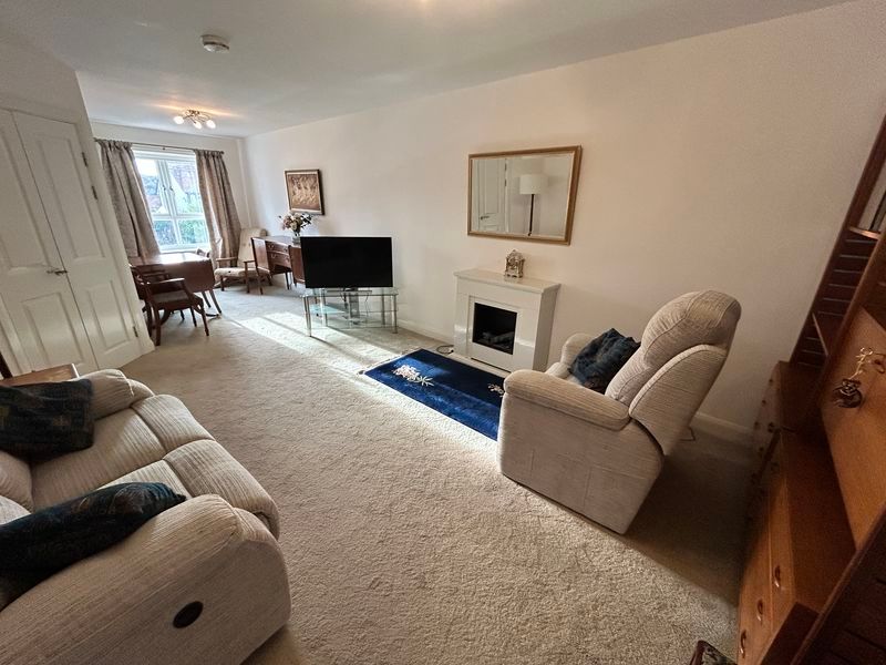 Property photo 2 of 22 Photo 9