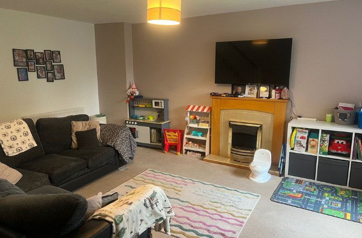 Property photo 2 of 10