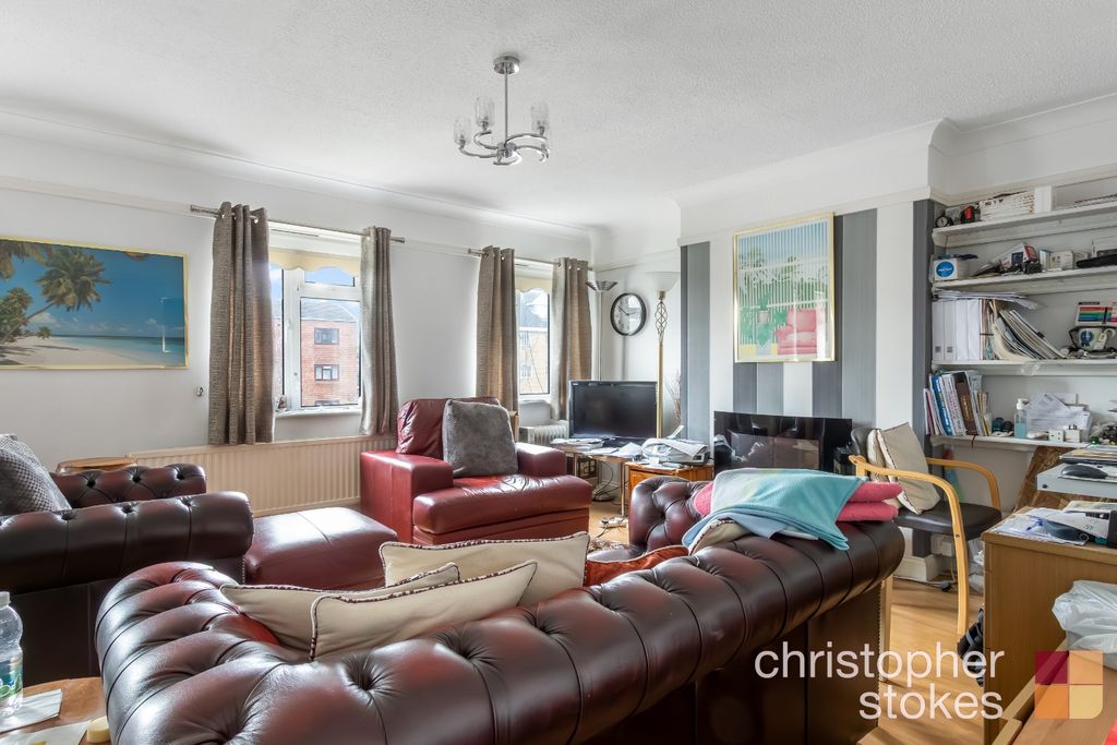 Property photo 3 of 15 4731673