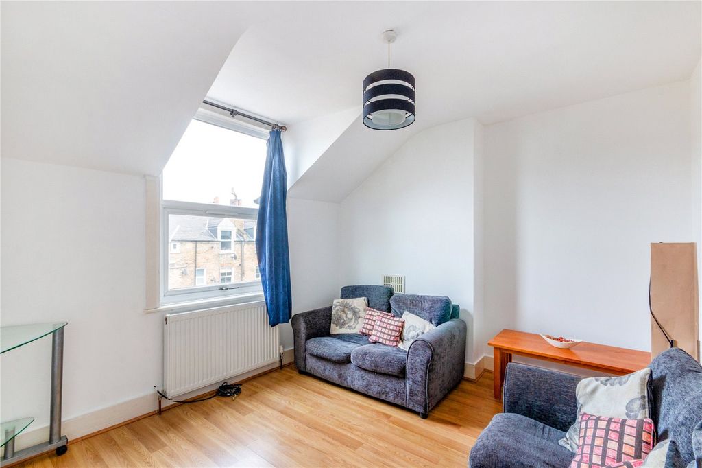 Property photo 2 of 9 Living Room