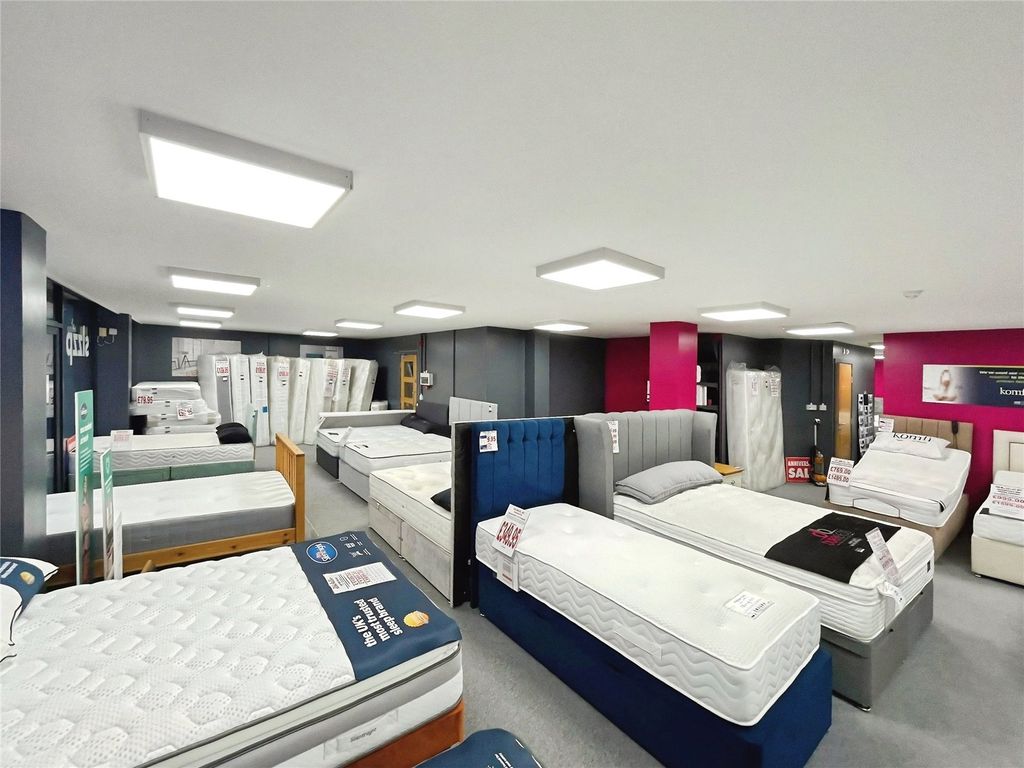 Property photo 2 of 9 Picture No. 05