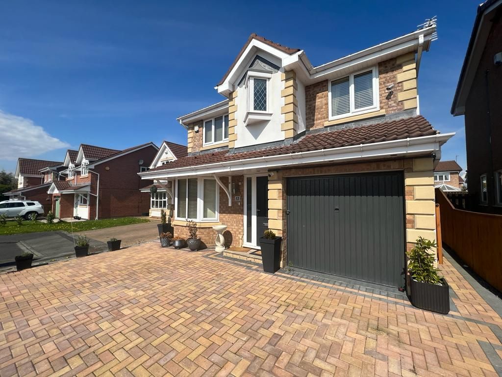 Property photo 1 of 15 External