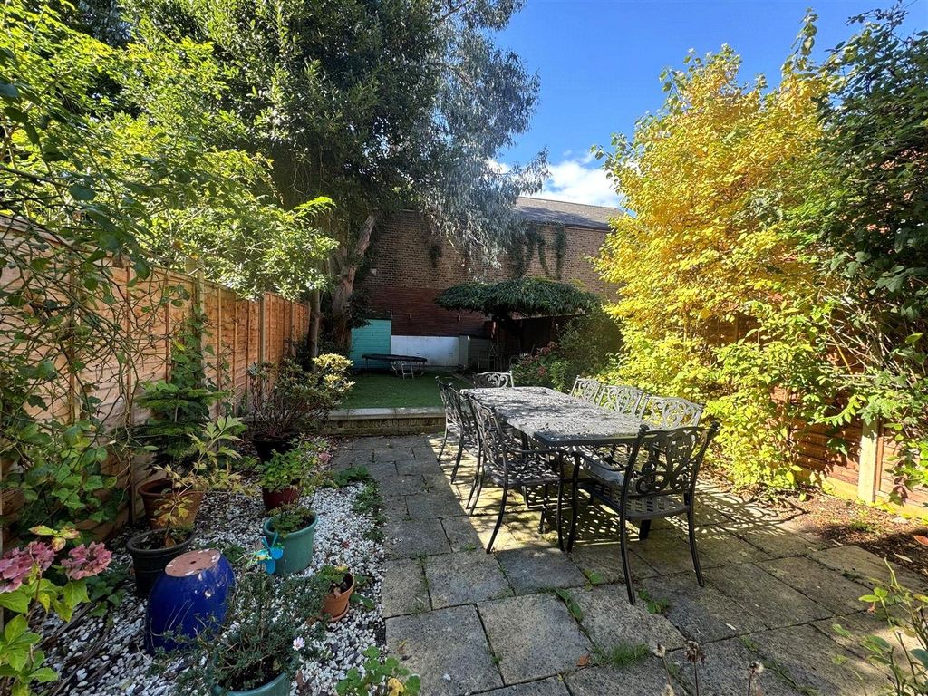 Property photo 2 of 14 Picture No. 01